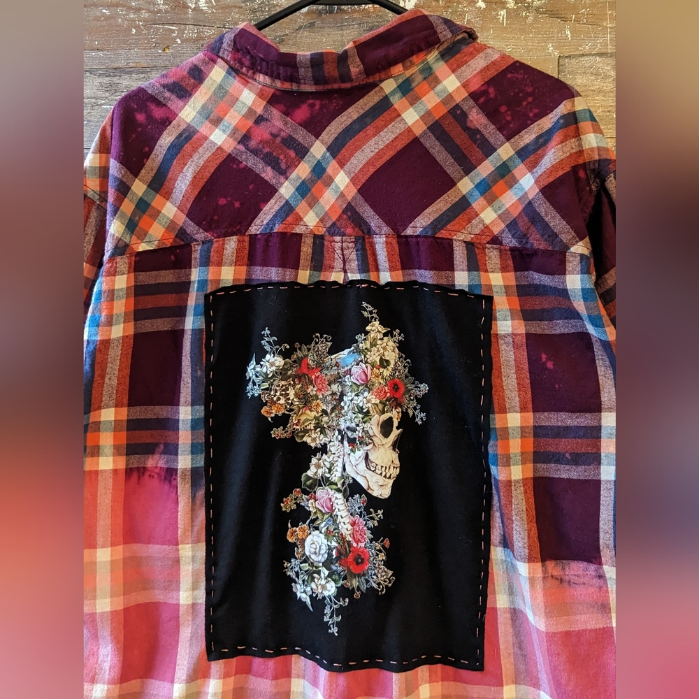 Sale! New Upcycled Handcrafted Dip Dyed Bleached Flannel Shirt With Floral Skull - Picture 2 of 16